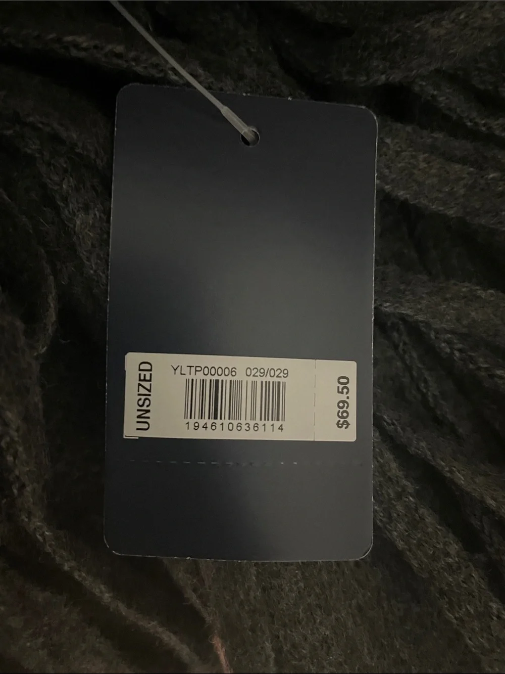 Lucky Brand NWT Dark Gray Knit Fringe Scarf